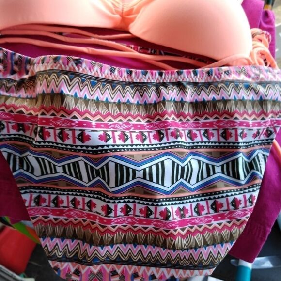 Bikini NWOT  - Picture 3 of 7